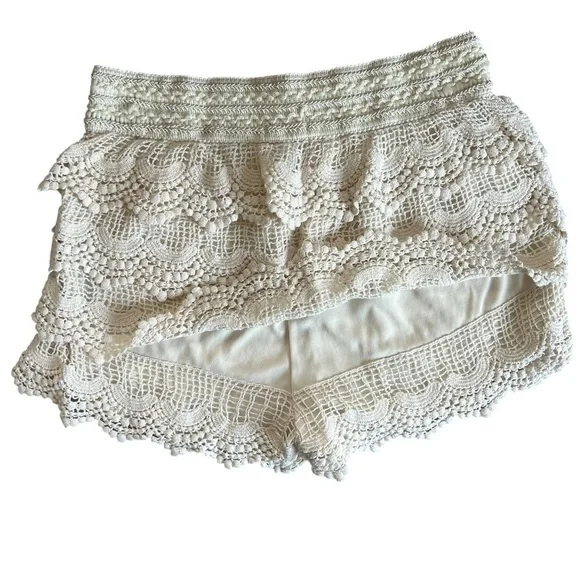 Justify Cream Lace Mini Skort - Picture 3 of 8